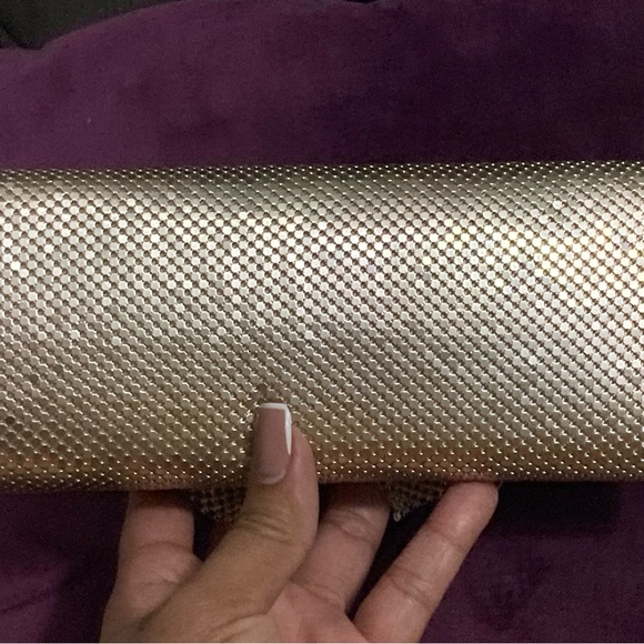 Light gold/champaign clutch purse - Picture 2 of 8